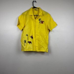 Vintage Ashlyn Kate Button Down Top Animal Safari Elephants